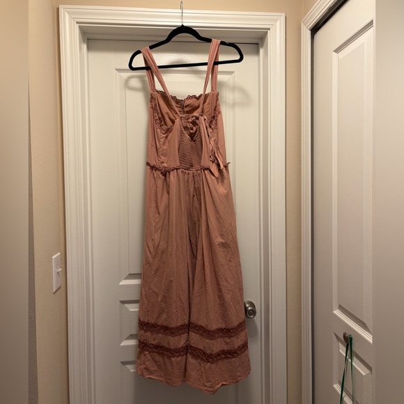 American Eagle Outfitters Corset V-Waist Midi Dress Pink - Picture 2 of 8